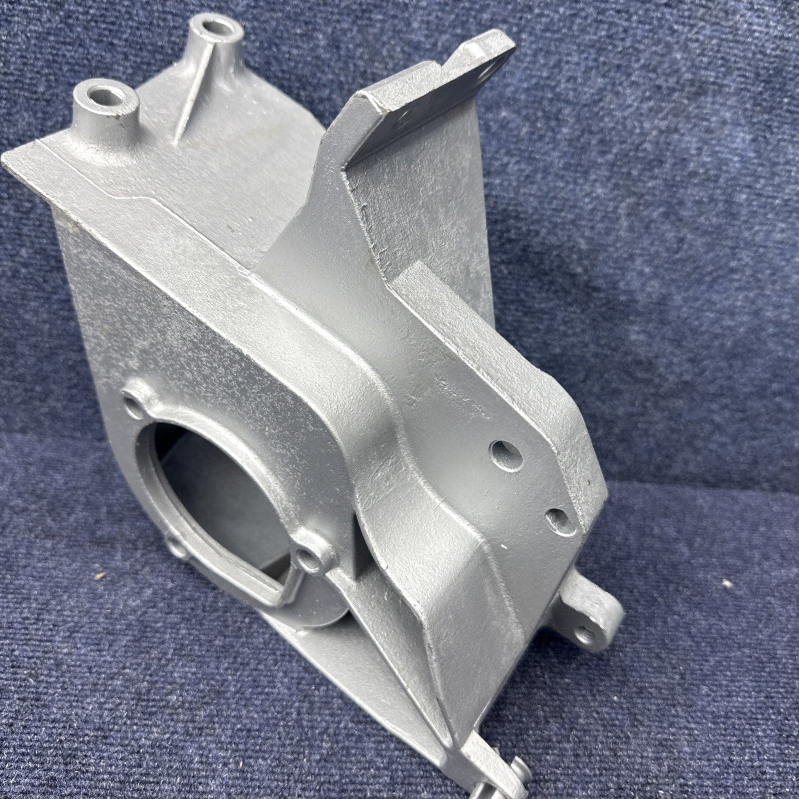 87-90 MUSTANG 2300 ALTERNATOR POWER STEERING PUMP MOUNT BRACKET OEM E7SE-10239