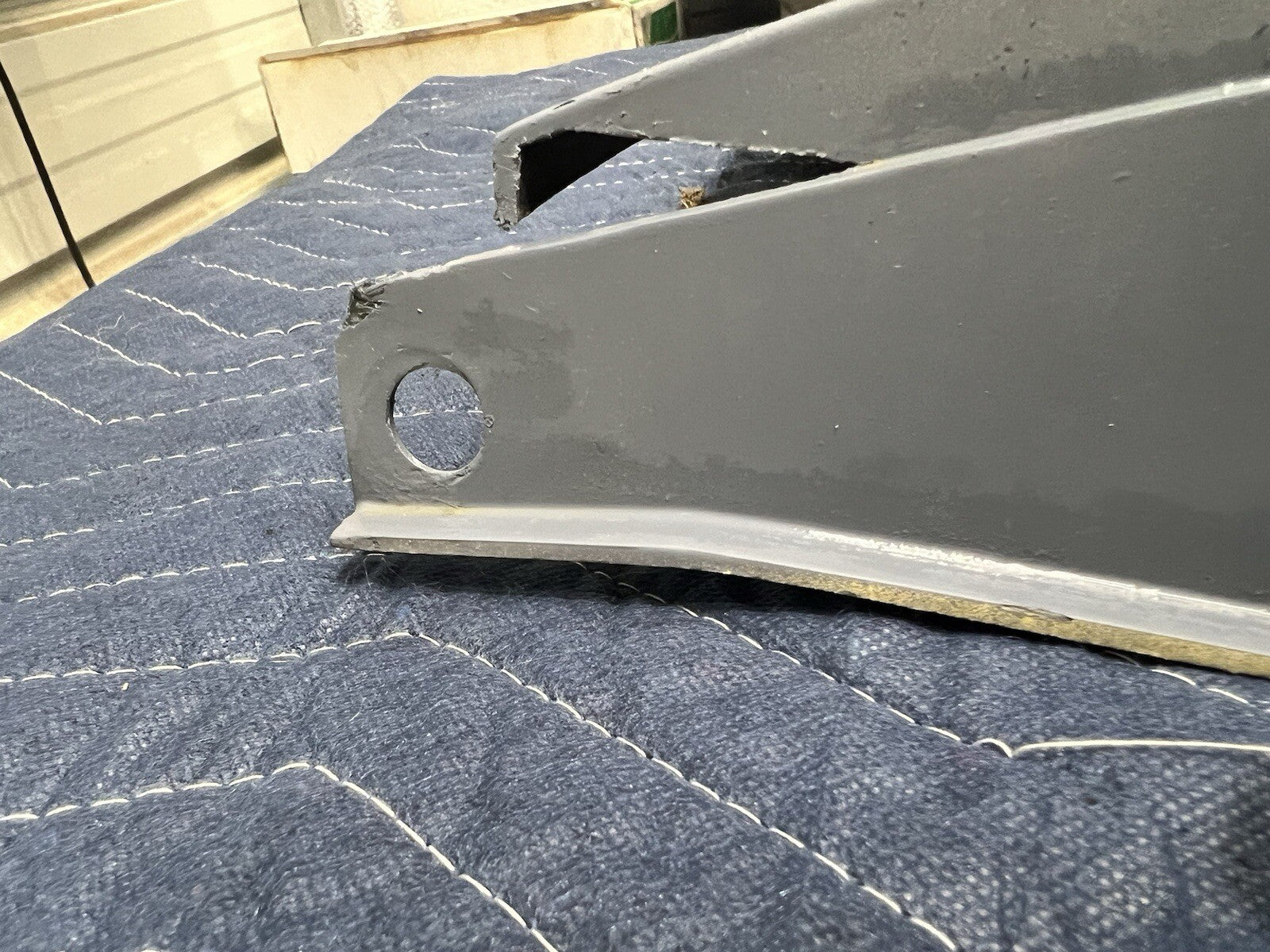 87-90 Ford Mustang DRIVER LH Front Fender Extension Spat LX Lower Fender Trim