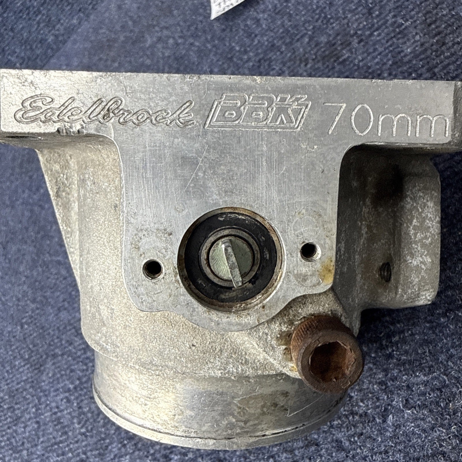1986-1993 Mustang 302 bbk Edlebrock 70mm throttle body egr spacer 5.0 Foxbody