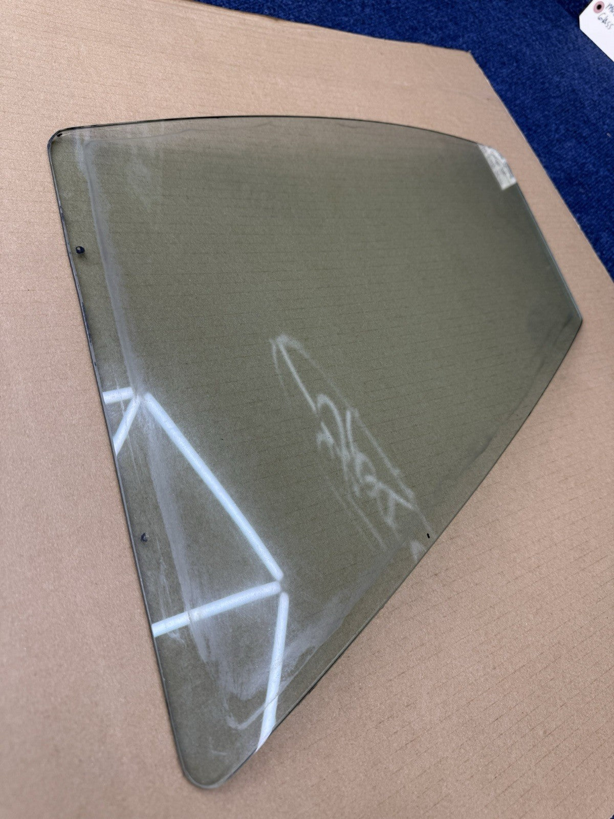 1979-86 FORD MUSTANG COUPE NOTCHBACK LH DRIVER SIDE QUARTER 1/4 WINDOW GLASS