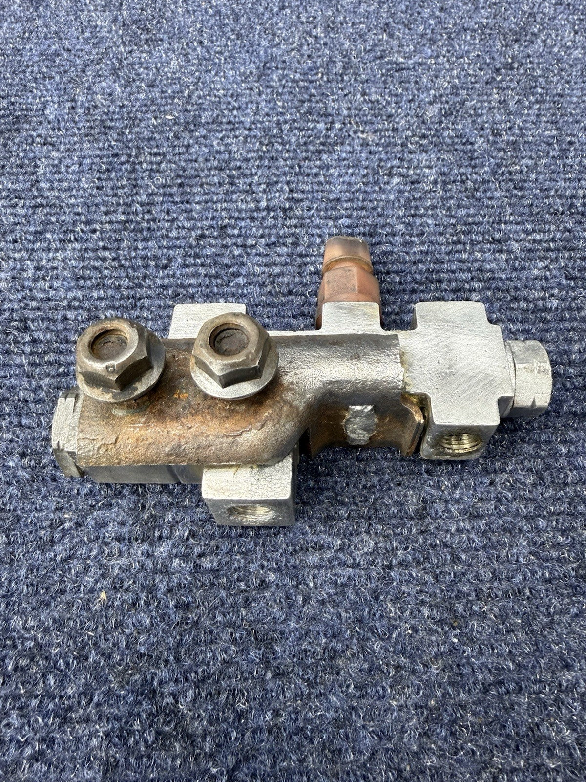 1980-1986 OEM MUSTANG GT DISC BRAKE DISTRIBUTION BLOCK AND PROPORTIONING VALVE