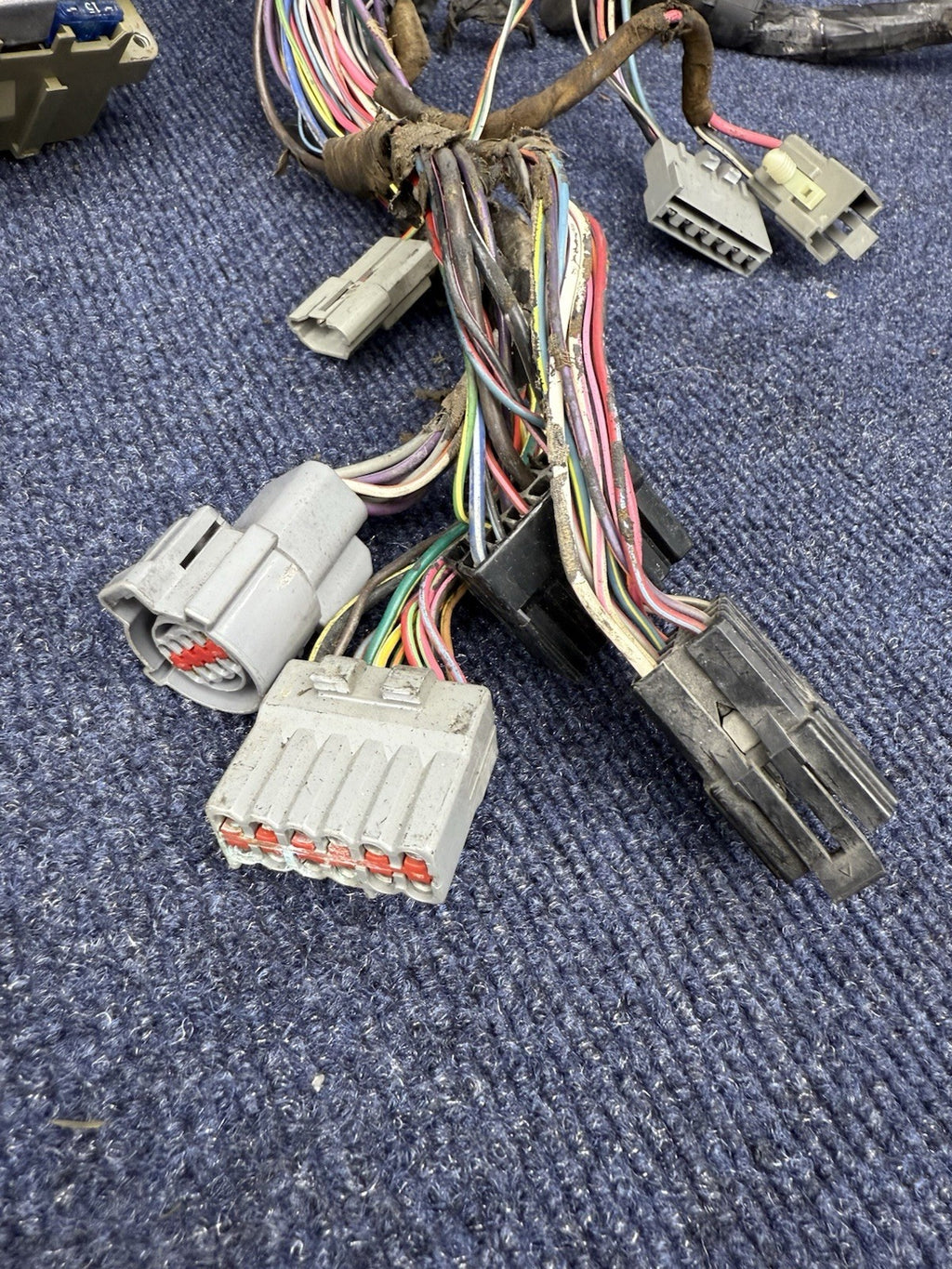 91-93 Ford Mustang Dash Wiring Harness Complete w/ Fuse Box Ignition Radio OEM