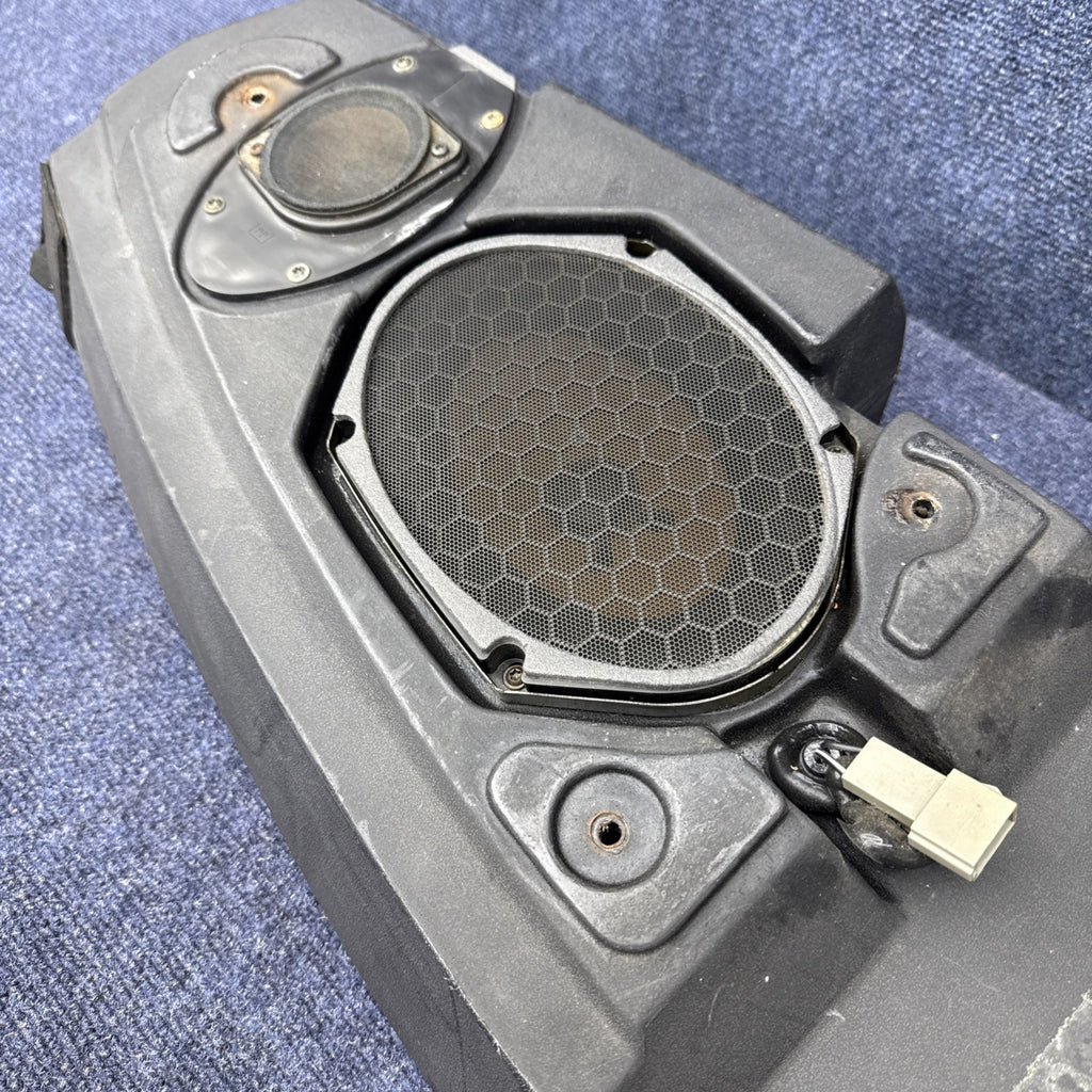 1995 Ford Mustang Svt Cobra Mach 460 Rear speakers Factory OEM Box Deck 94-95 Sn
