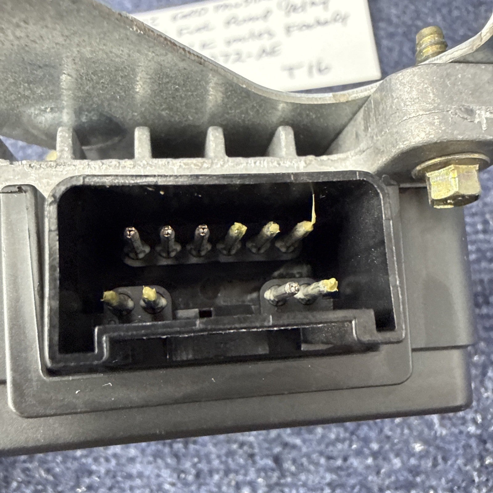 99-04 MUSTANG FUEL PUMP RELAY OEM FACTORY STOCK 99FS   XR3F-9D372-AE