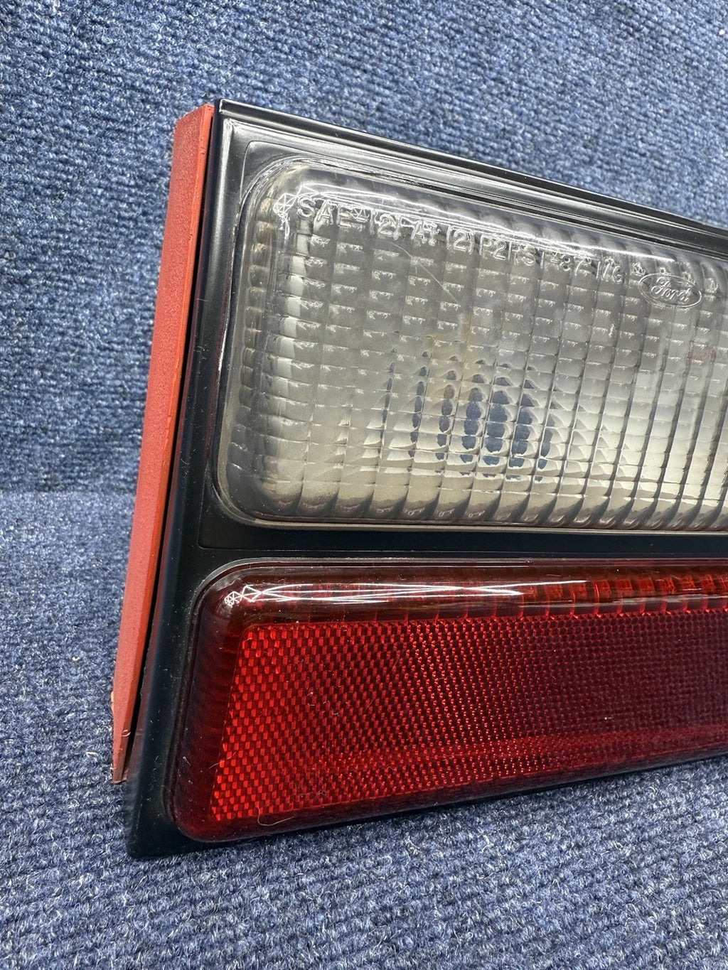 87-93 FORD MUSTANG LX RH PASSENGER TAIL LIGHT OEM FACTORY LENS HOUSING FACTORY