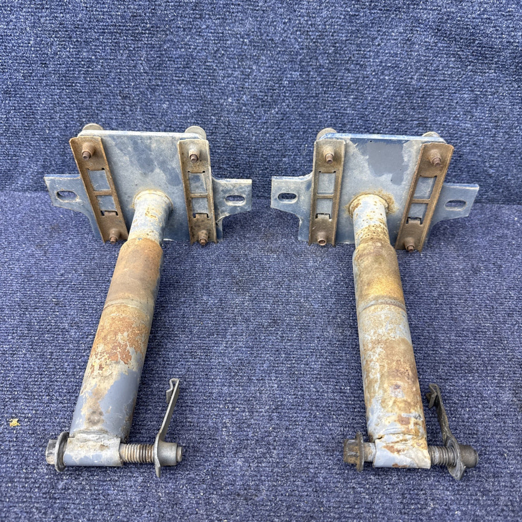 87-89 Ford Mustang Front Bumper Shock Absorbers Impact Crash Core Support Bars