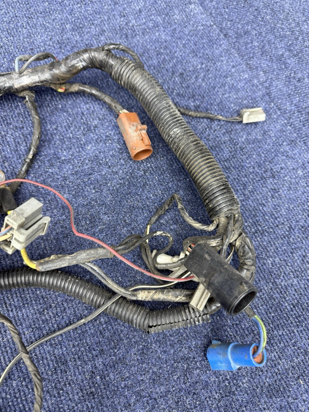 91-93 Ford Mustang Dash Wiring Harness Complete w/ Fuse Box Ignition Radio OEM