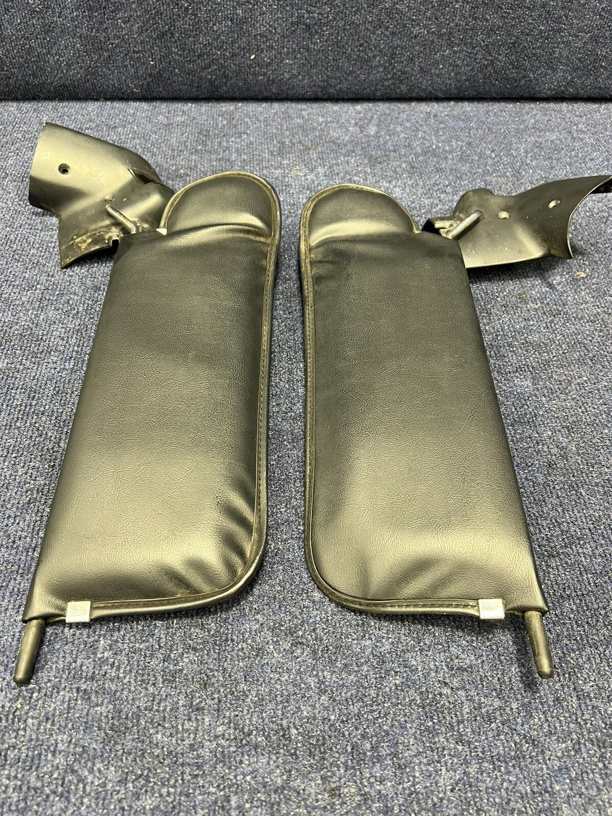 87-93 Ford Mustang Convertible Sun Visors Visor Set Pair Oem Foxbody Black Lx Gt