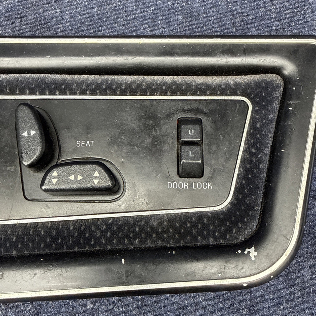 1984-92 Lincoln Mark VII OEM Seat Switch Power Lock Switch DRIVER Door LH