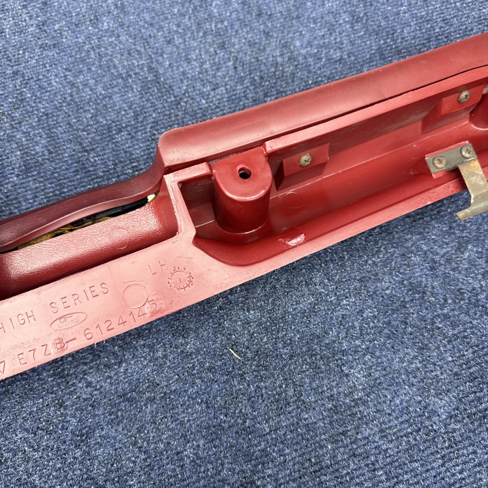 1987-1993 FORD MUSTANG RED DOOR ARMREST & Window Switch LEFT DRIVER PULL OEM Gt