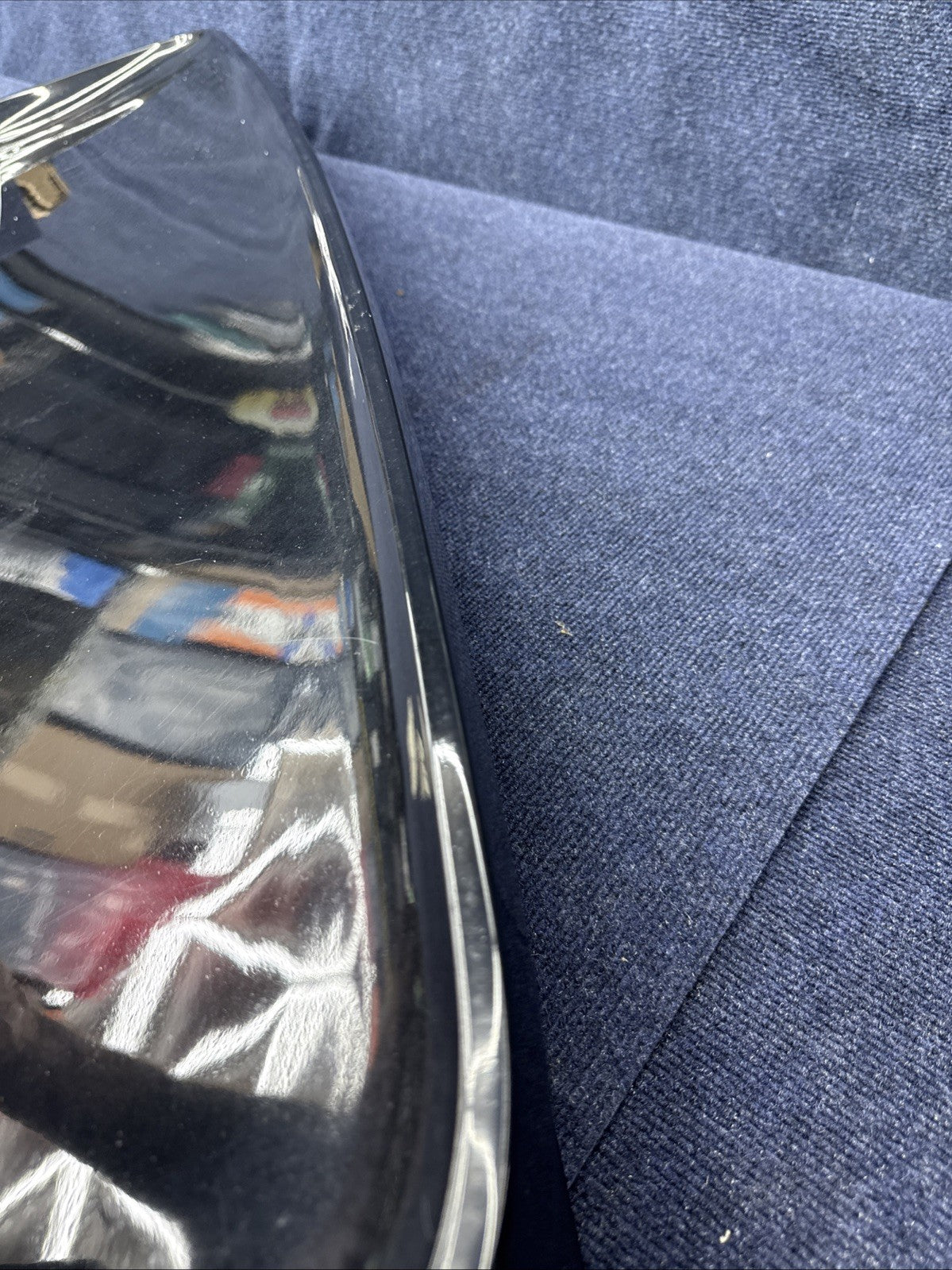 86-93 Ford MUSTANG LX HATCHBACK OEM REAR FIBERGLASS SPOILER W/LIGHT WING Black