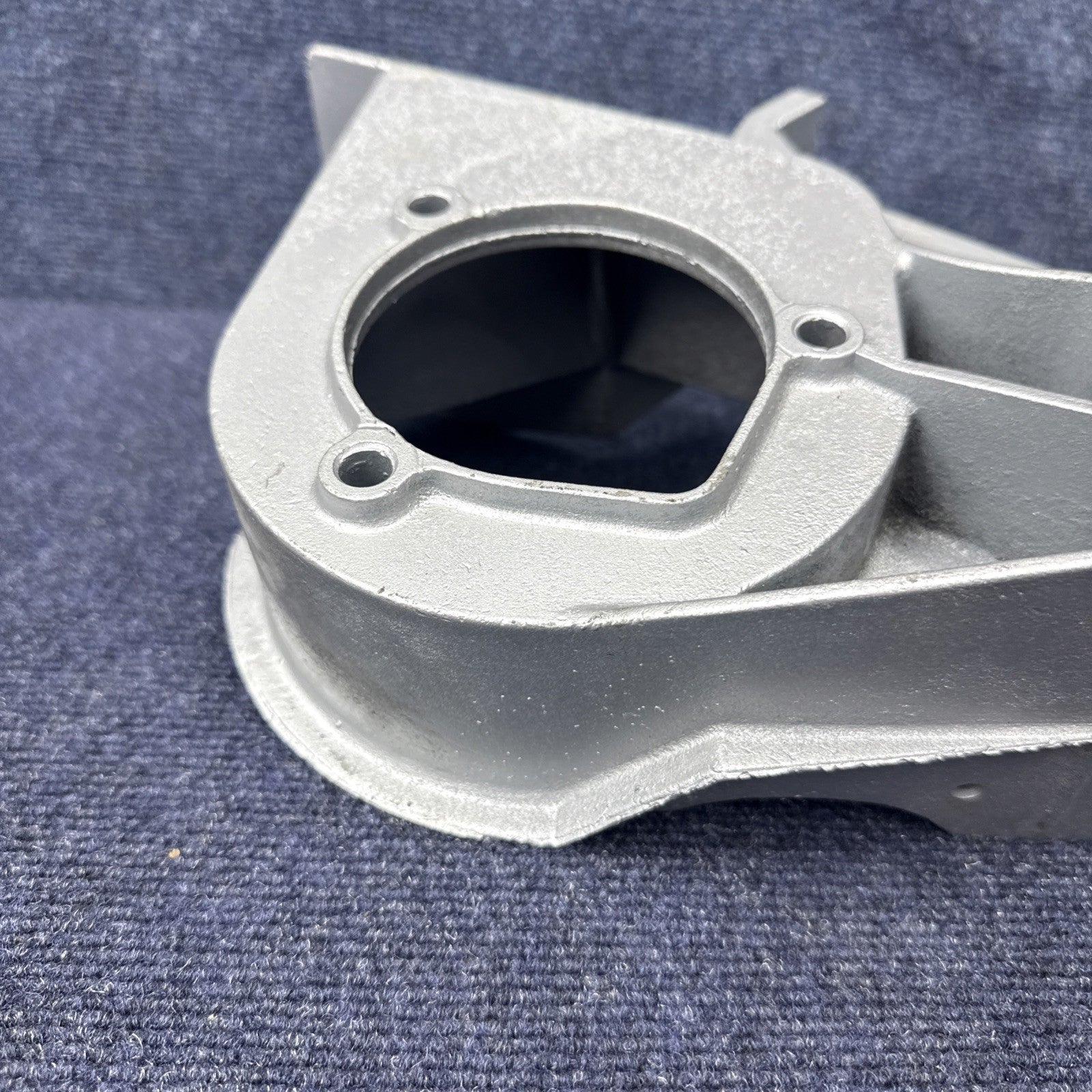 87-90 MUSTANG 2300 ALTERNATOR POWER STEERING PUMP MOUNT BRACKET OEM E7SE-10239