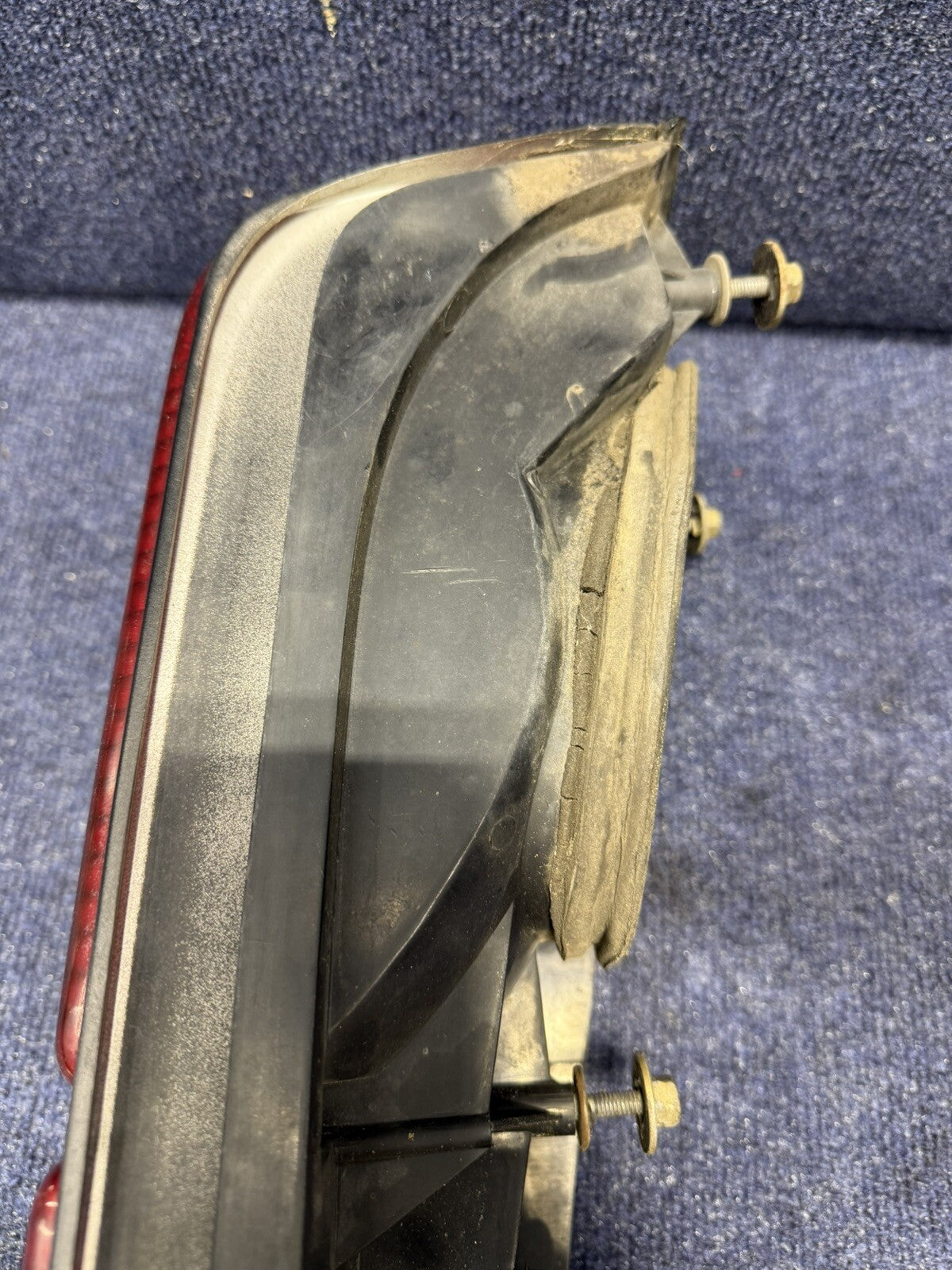 87-93 FORD MUSTANG LX RH PASSENGER TAIL LIGHT OEM FACTORY LENS HOUSING FACTORY