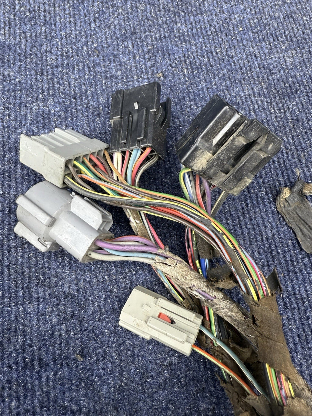 91-93 Ford Mustang Dash Wiring Harness Complete w/ Fuse Box Ignition Radio OEM