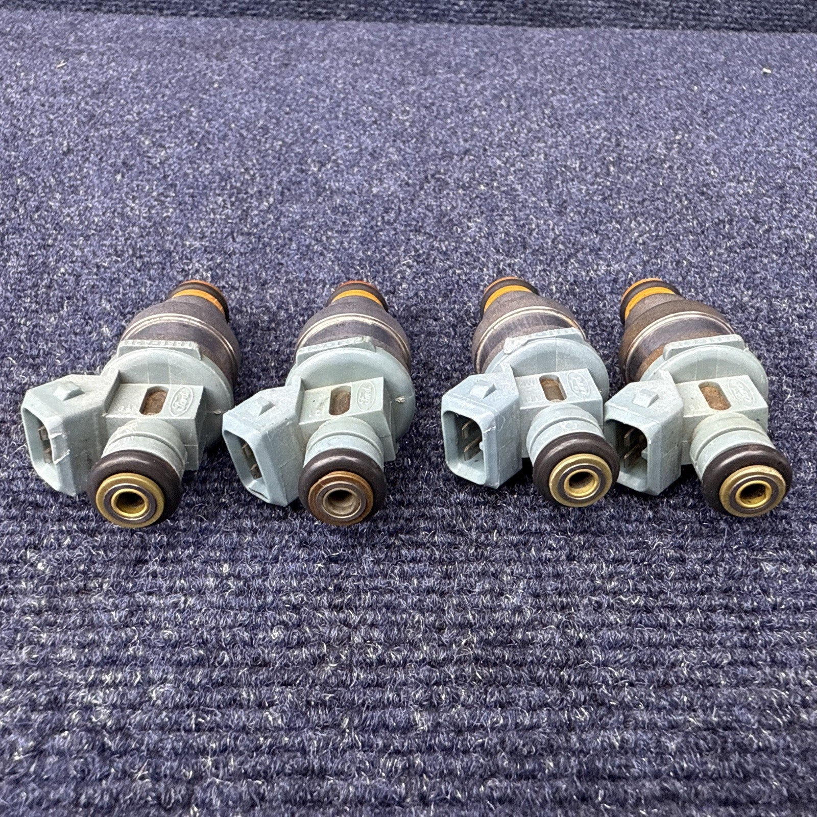 1993-1995 Ford Mustang Svt Cobra 5.0 24lb Fuel Injectors OEM Factory 302 V8 Efi