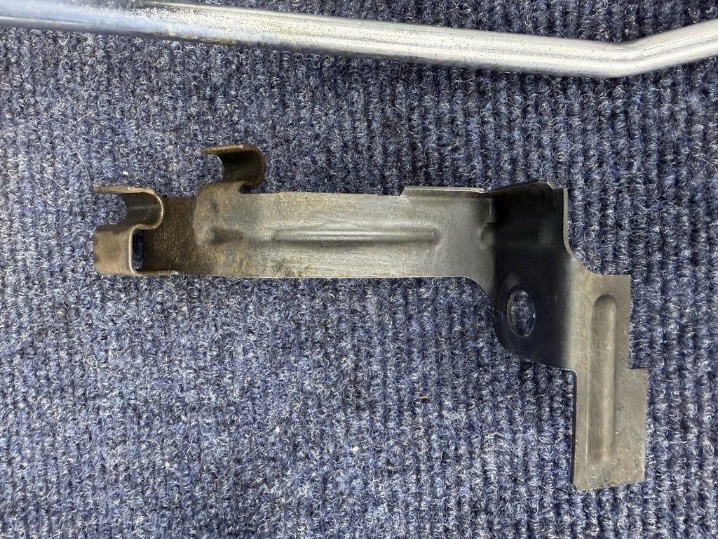 86-93 Ford Mustang 5.0 HO EFI Fuel Rail Extensions Body Oem Factory 302 Gt Lx