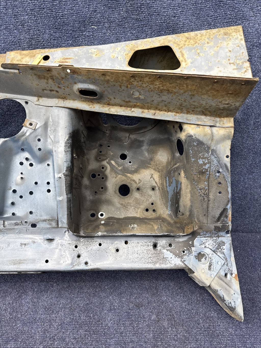 79 - 89 MUSTANG LH FENDER APRON FRAME SHOCK TOWER METAL OEM Drivers Side 87-93