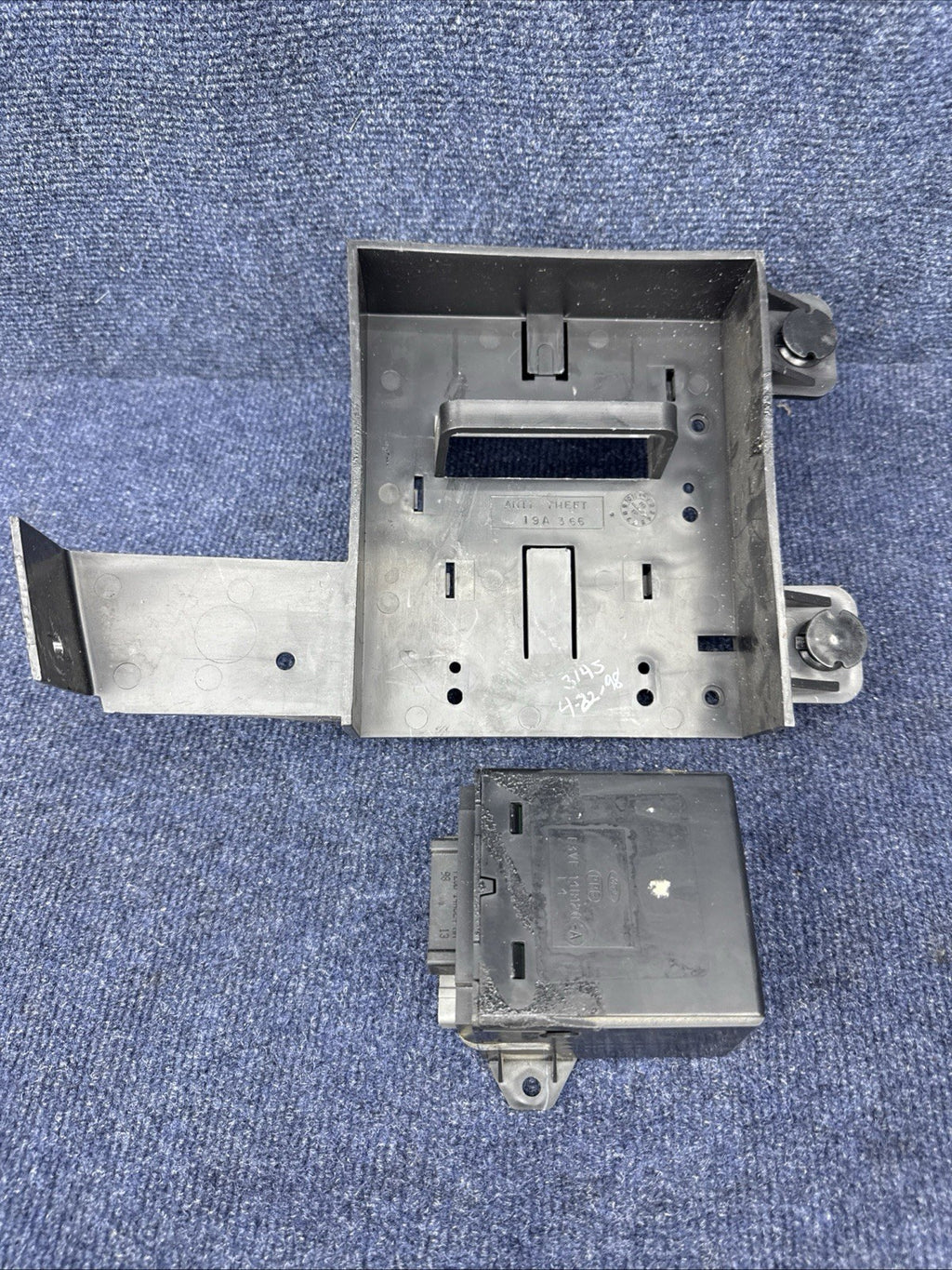 1994-1998 Ford Mustang GT Remote Keyless Entry Module F3VF-15K602-AC