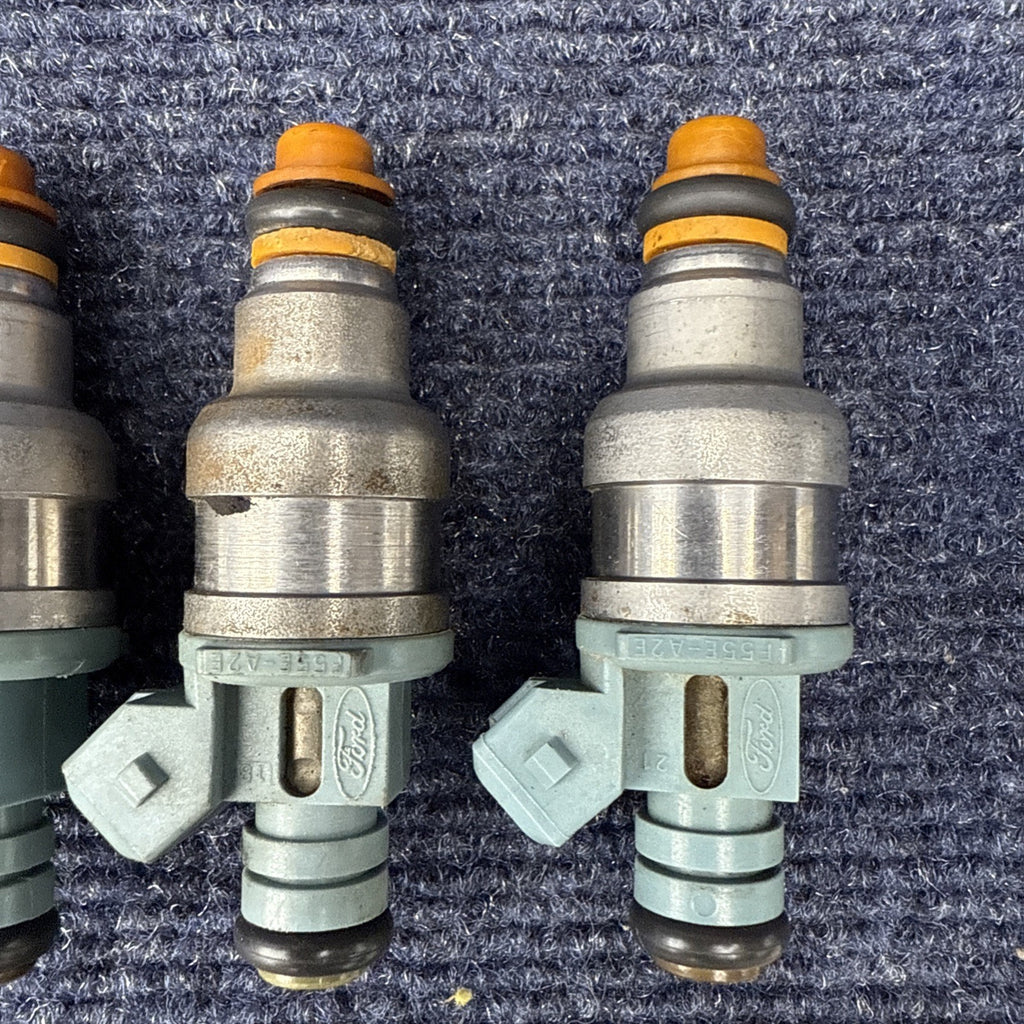 1993-1995 Ford Mustang Svt Cobra 5.0 24lb Fuel Injectors OEM Factory 302 V8 Efi