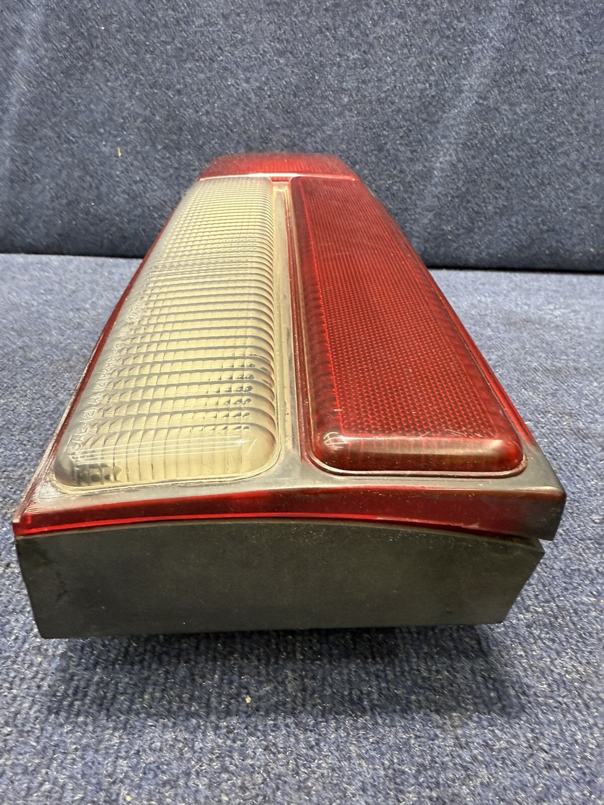 87-93 FORD MUSTANG LX RH PASSENGER TAIL LIGHT OEM FACTORY LENS HOUSING FACTORY