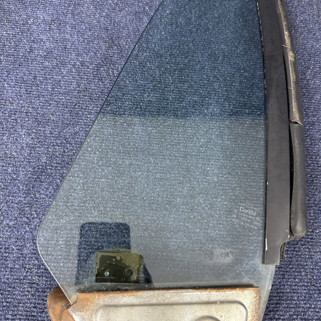 83-93 Ford Mustang Convertible Quarter Window Glass R Passenger Carlite OEM 5.0