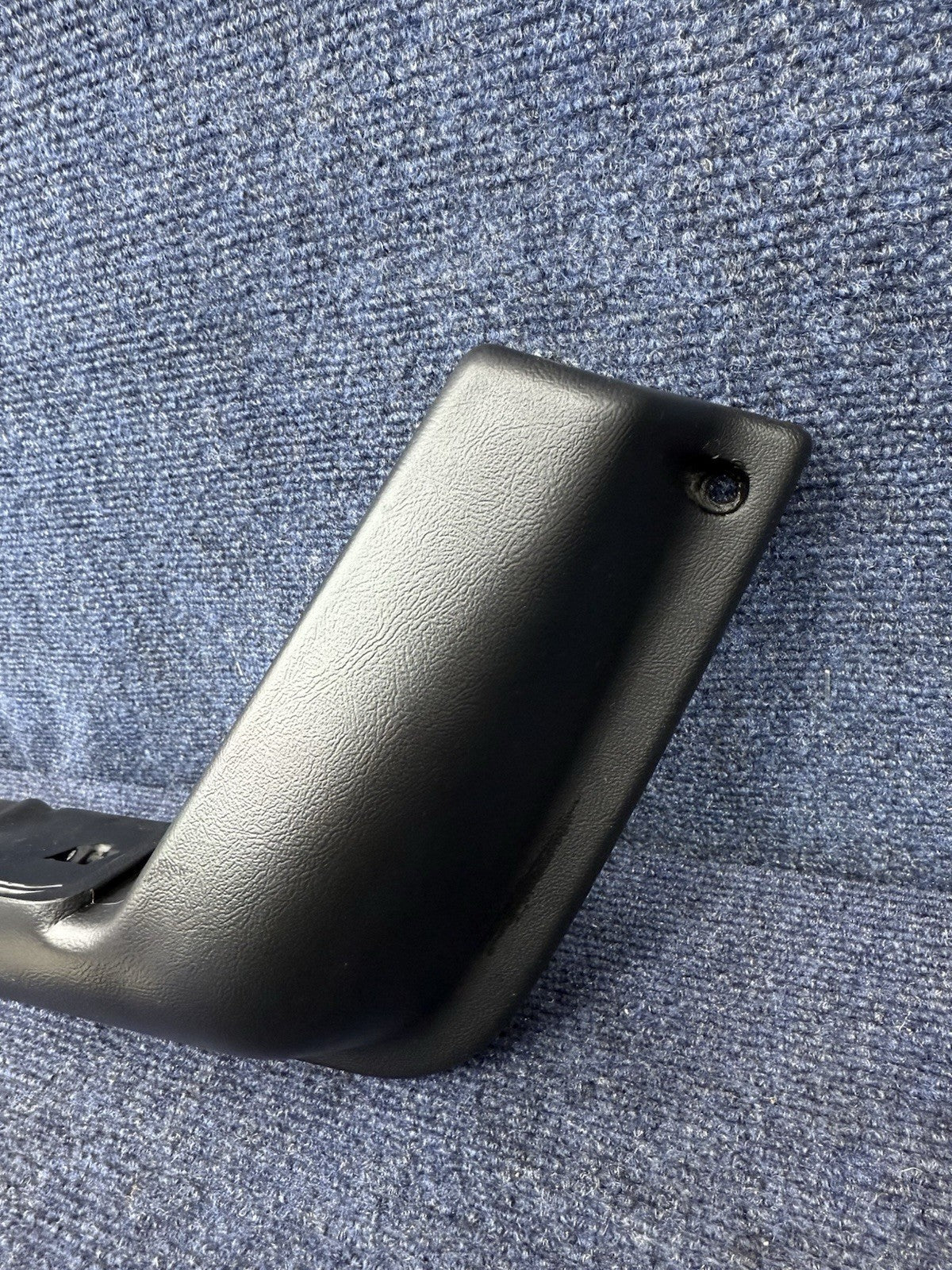 87-93 Ford Mustang Black Driver  SIDE Arm Rest Door Pull LH Oem Factory Foxbody