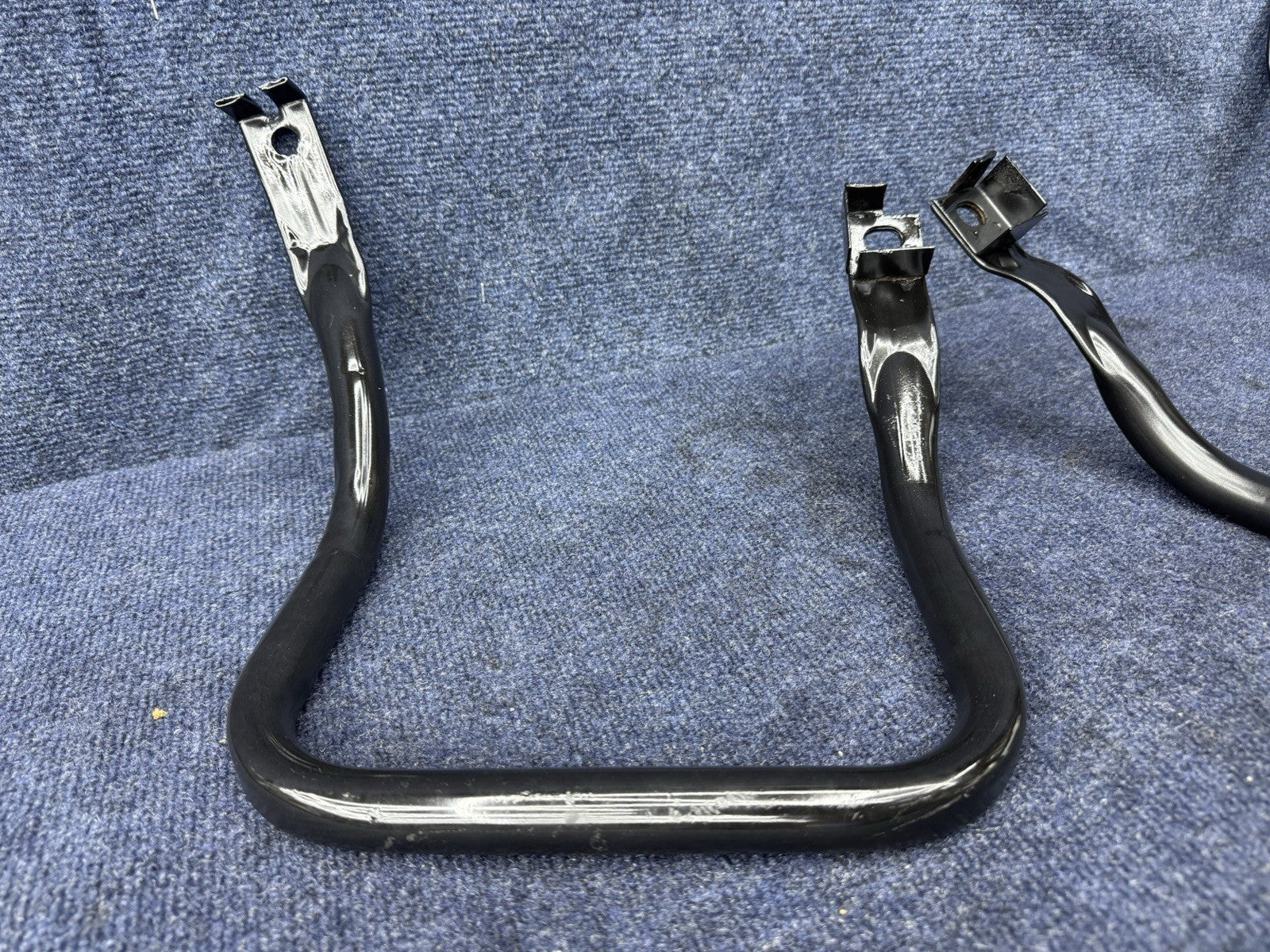 1990 - 1993 MUSTANG REAR SEAT CUSHION BRACKETS BARS & BOLTS OEM 90-93 Factory