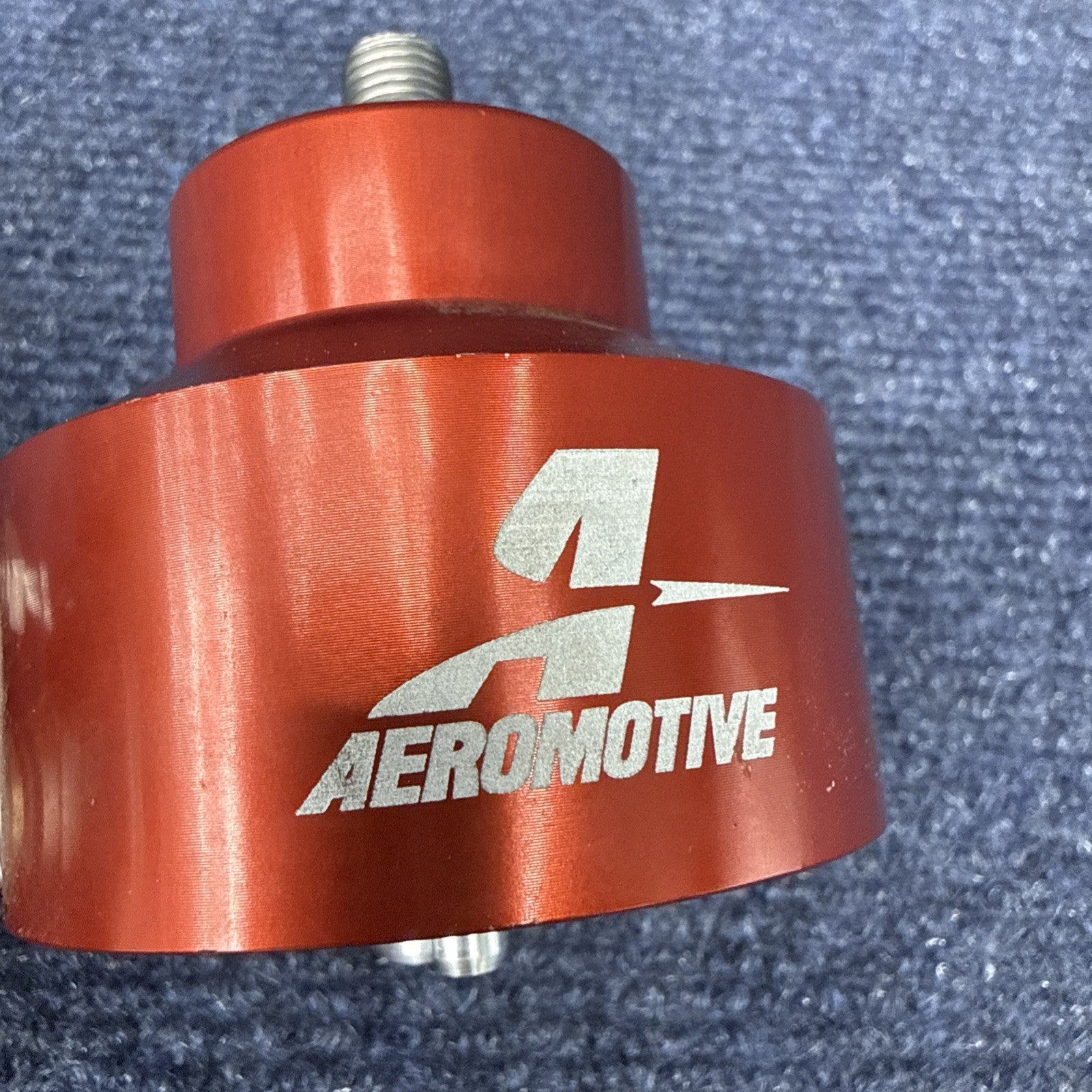 86-93 Mustang 5.0 Aeromotive 13103 Adjustable Fuel Pressure Rail Mount Regulator