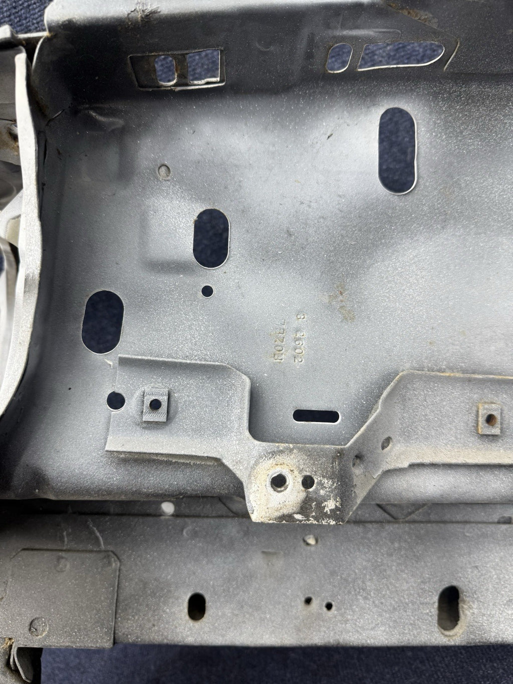 1990-1993 MUSTANG DRIVER L-H FRONT APRON FRAME METAL REPAIR SECTION OEM 1992  92