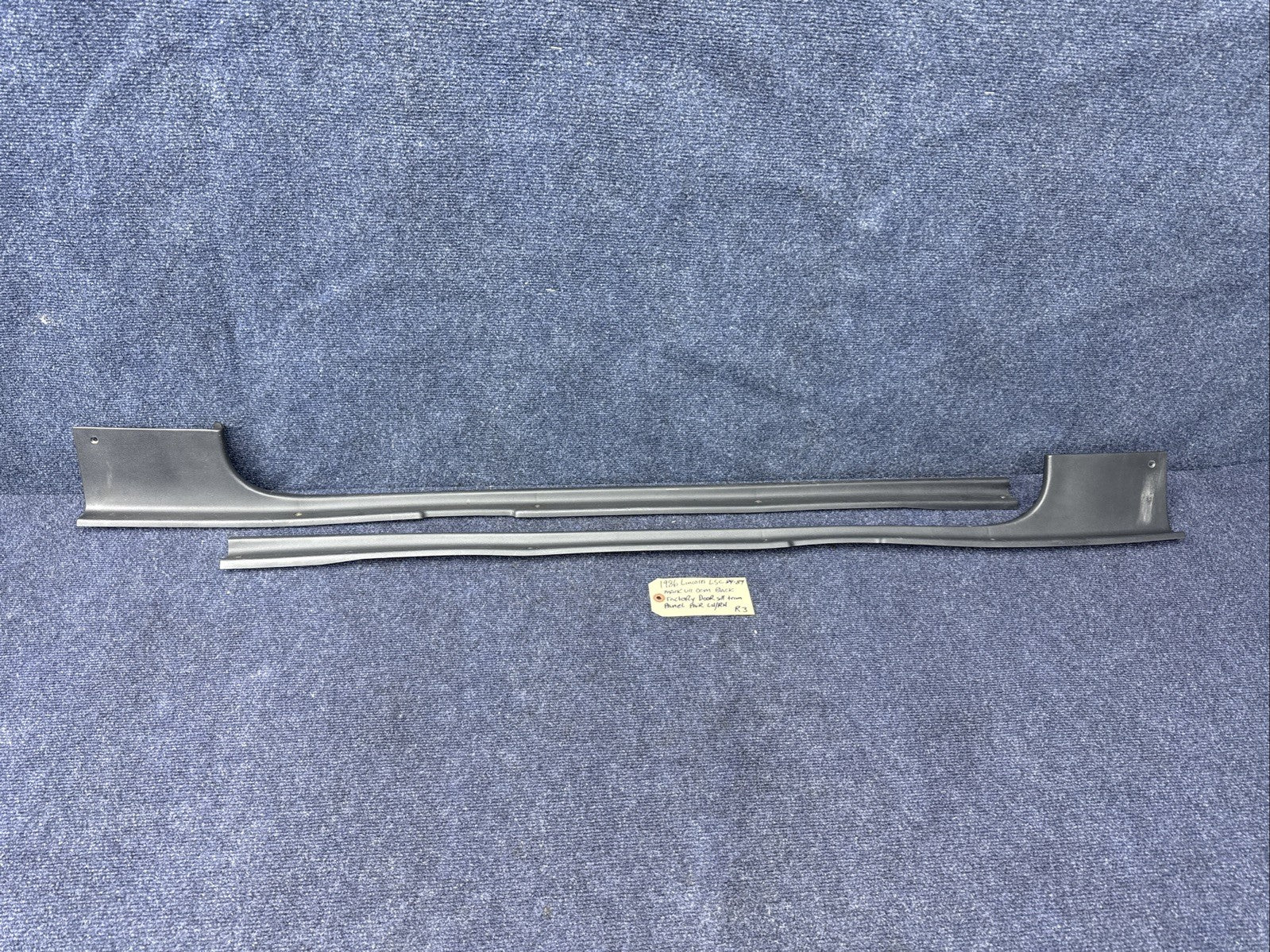 1984-1989 Lincoln Mark VII Door Sill Trim Panel PAIR LH RH OEM GREY LSC