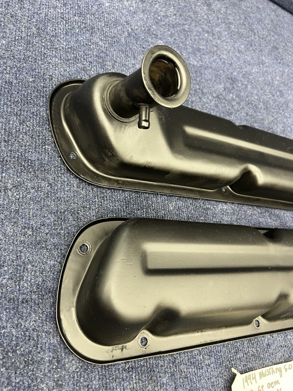 1994-1995 Ford Mustang Gt SN95 5.0L 302 SBF OEM valve covers steel Factory Black