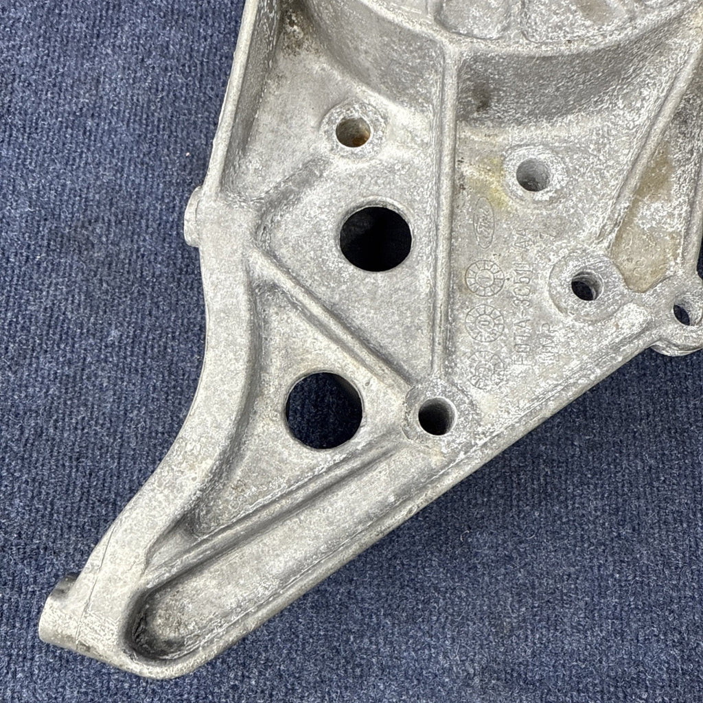 87-94 FORD F150 F250 F350 5.0 5.8 POWER STEERING PUMP A/C  BRACKET OEM F0ta-aa