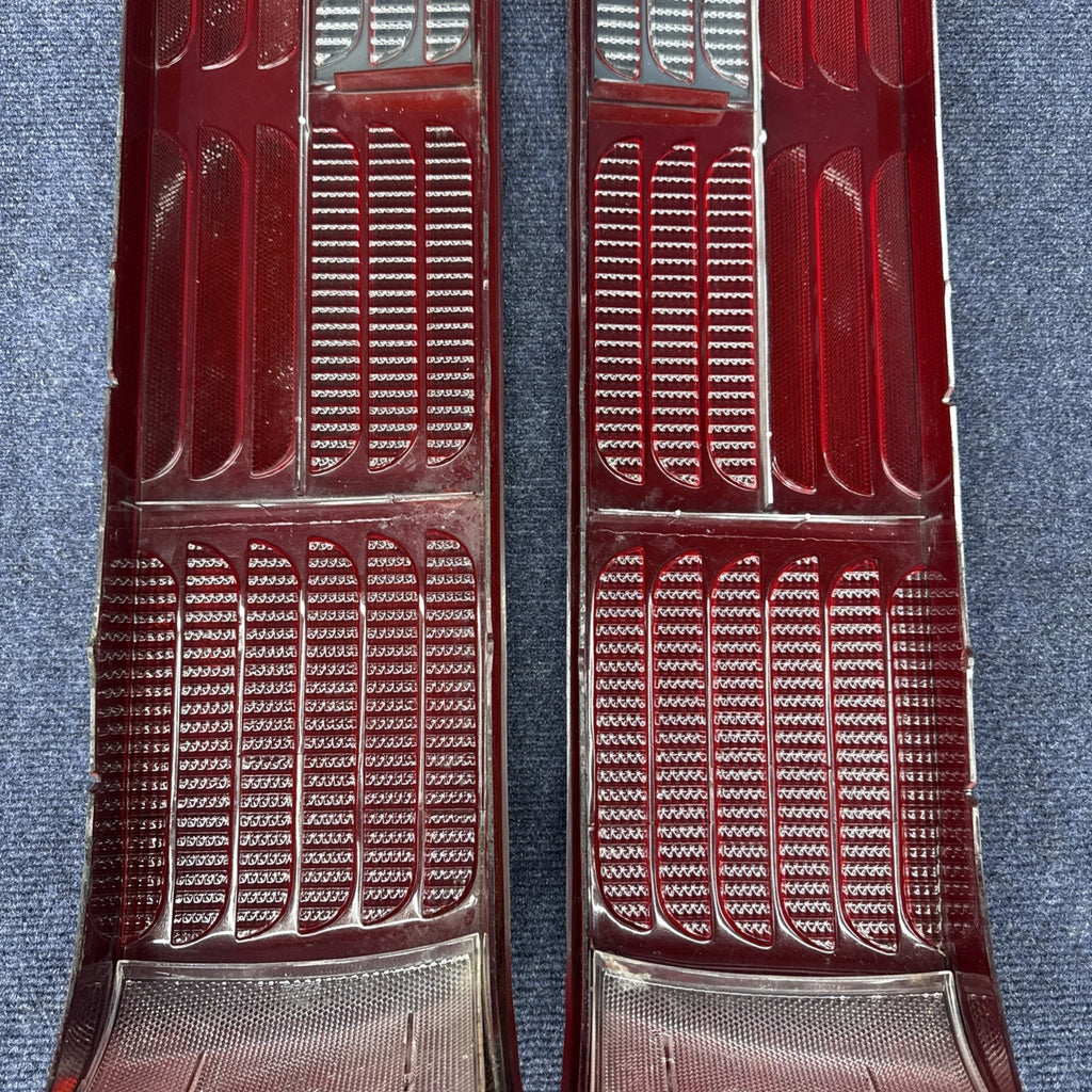 87-93 Ford Mustang GT Tail Light Lens OEM Stock 5.0L LH & Rh Pair Cheese Grader
