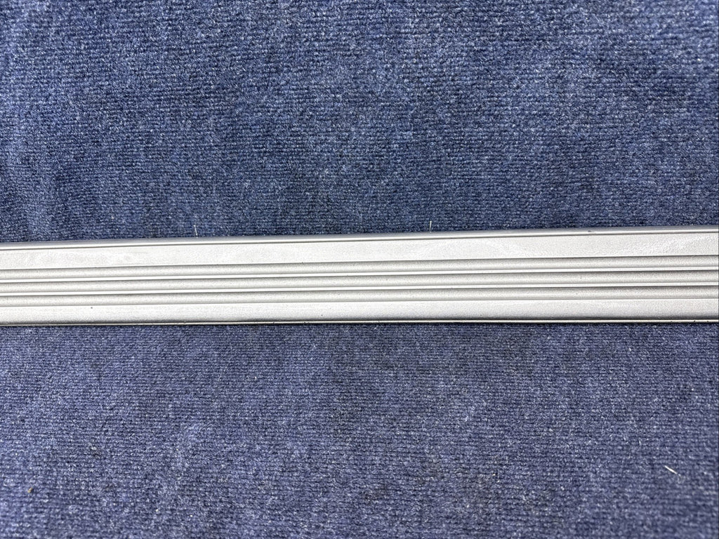 LINCOLN MARK VII LSC 84-92 1984-1992 DRIVER DOOR MOLDING GRAY LH LEFT OEM