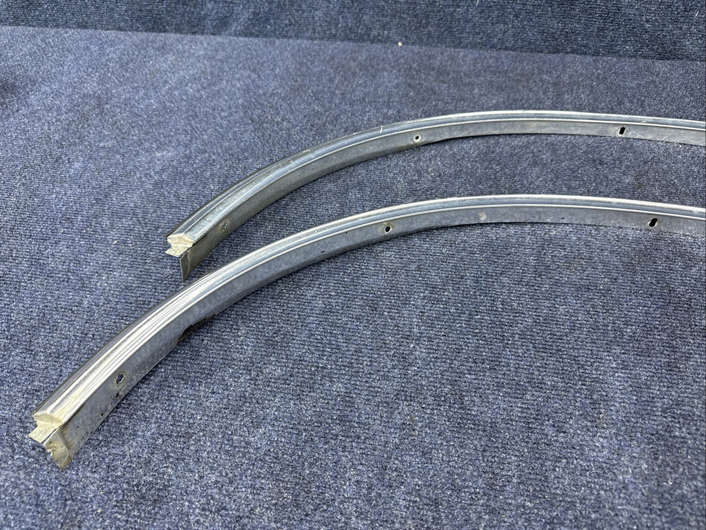 1984-1992 LINCOLN  MARK VII 7 LSC FRONT  Pair LH Rh  Set WHEEL FENDER CHROME OEM