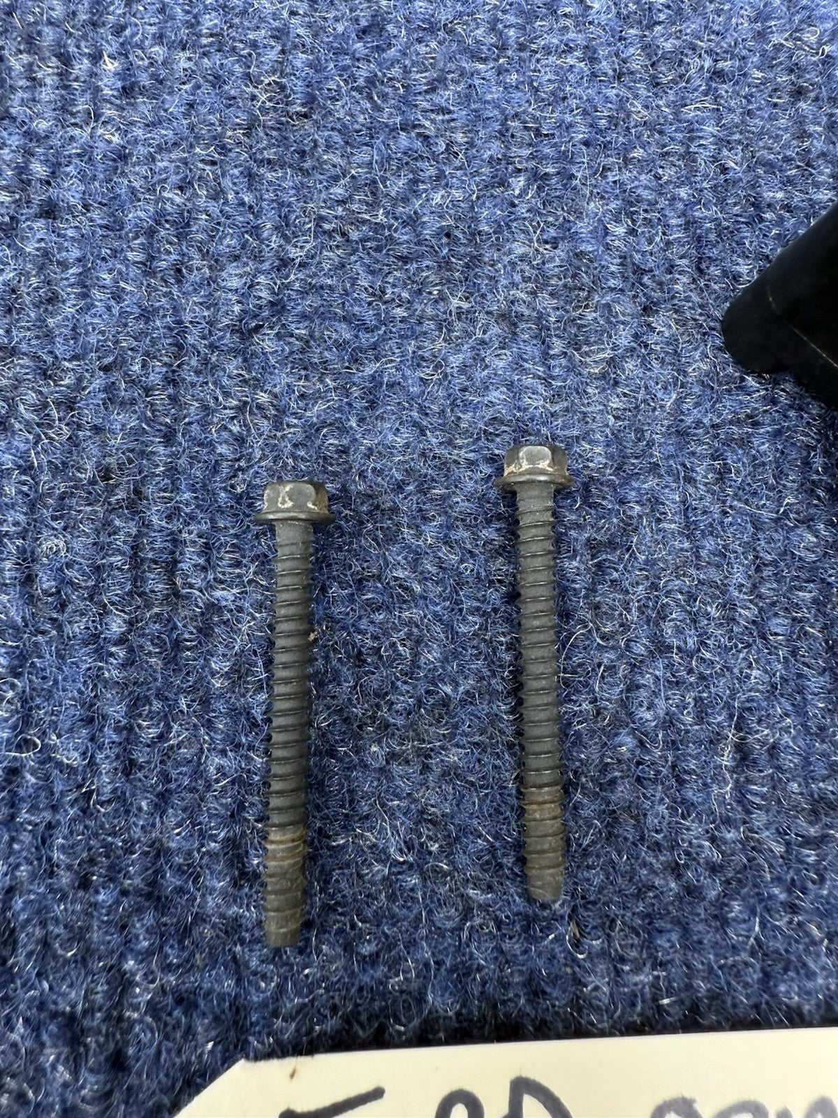 FORD F5ab-9341-aa OEM INERTIA FUEL PUMP EMERGENCY SHUT OFF SWITCH BOLTS Mustang