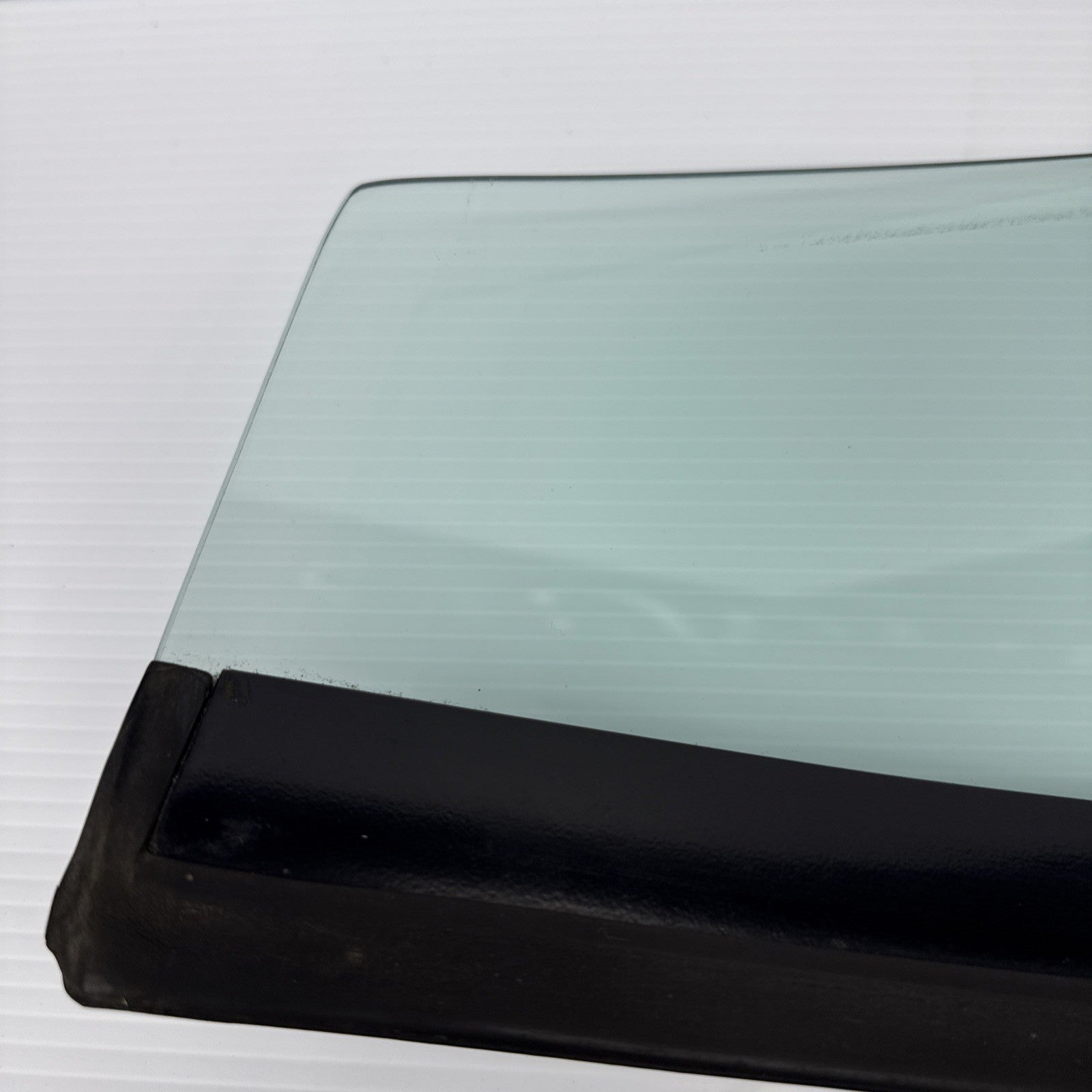 83-93 Ford Mustang Convertible Quarter Window Glass R Passenger Carlite OEM 5.0