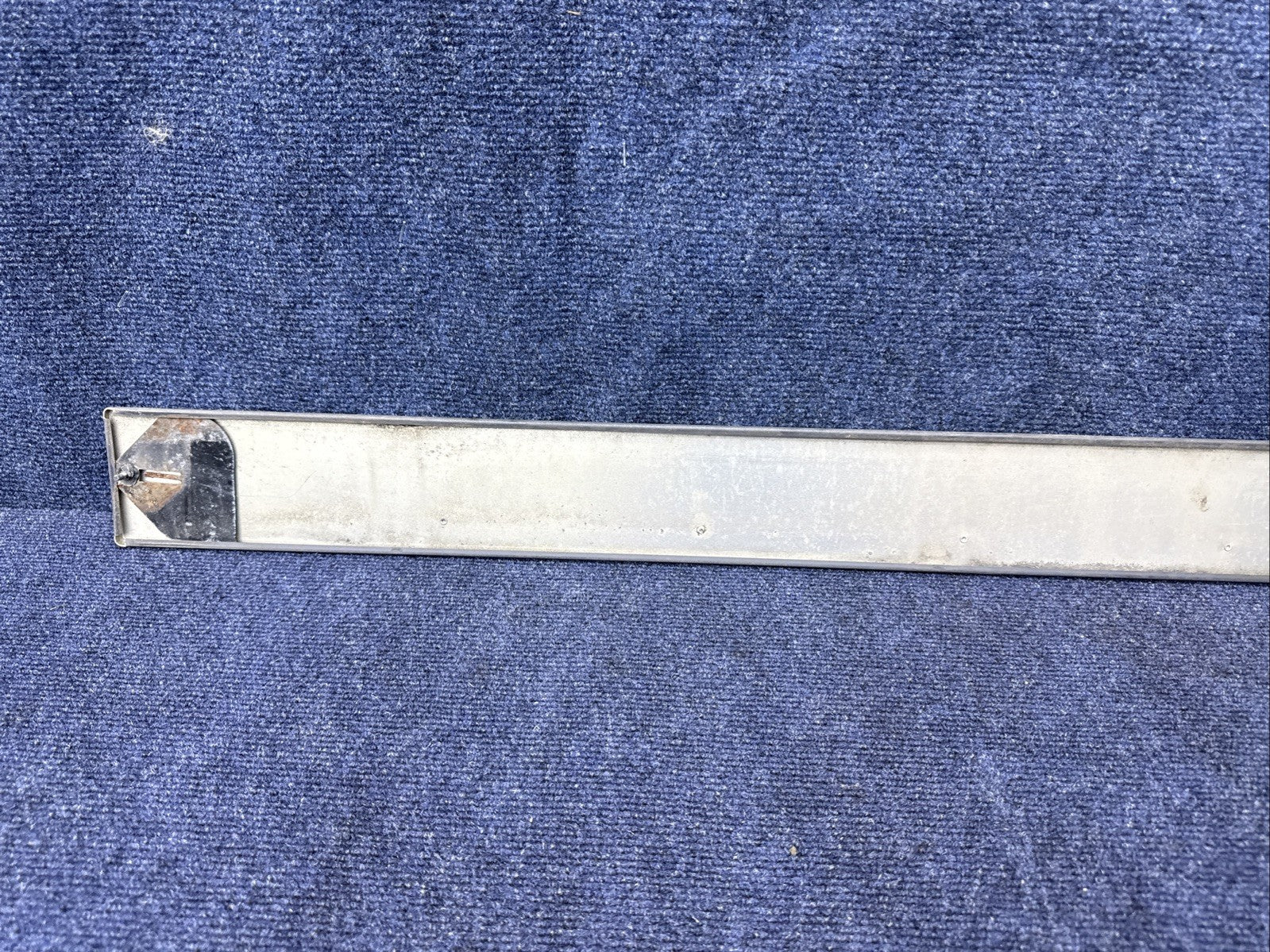 1984 - 1992 Lincoln Mark VII Body Side Moulding Right Door E4LY-6320938BP Driver