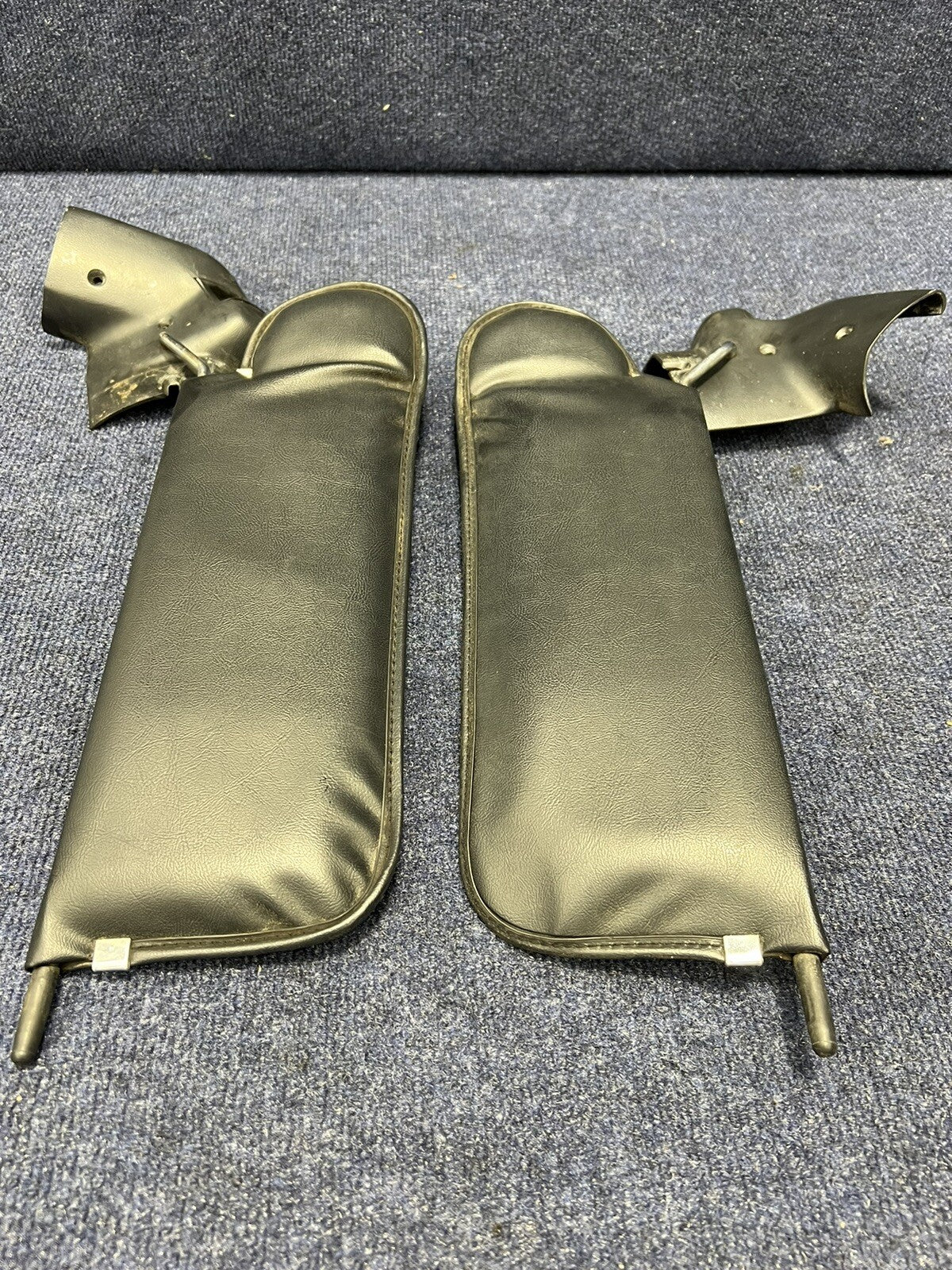 87-93 Ford Mustang Convertible Sun Visors Visor Set Pair Oem Foxbody Black Lx Gt