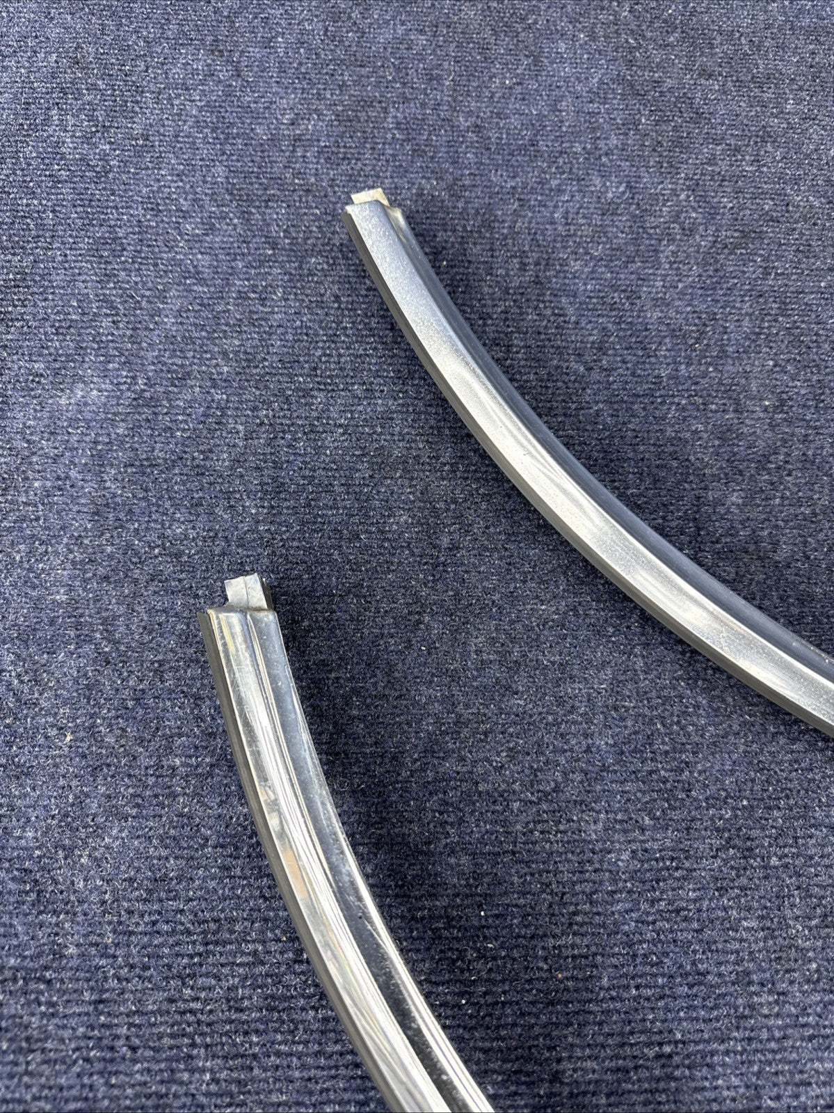 1984-1992 LINCOLN  MARK VII 7 LSC FRONT  Pair LH Rh  Set WHEEL FENDER CHROME OEM