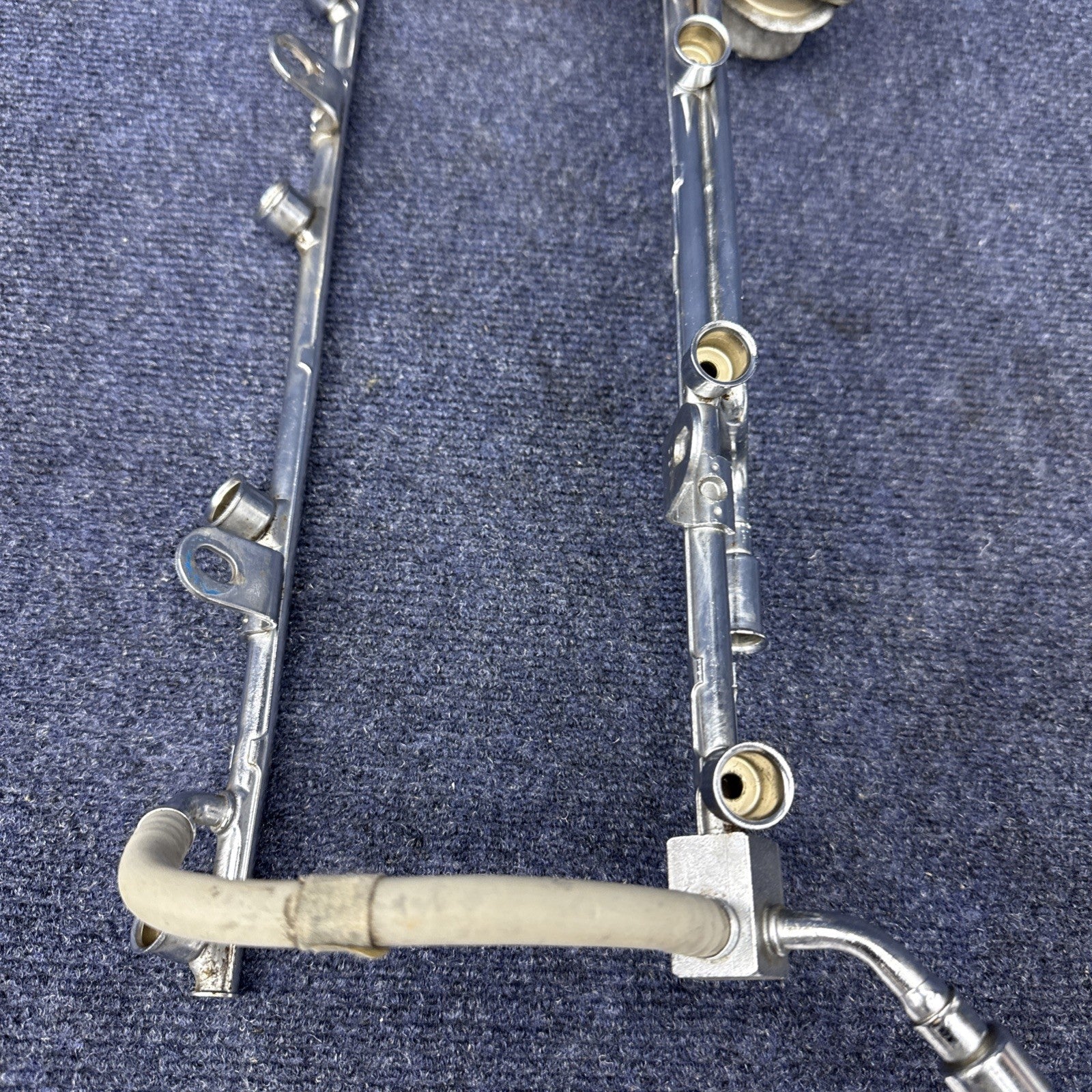 86-93 Ford Mustang 5.0 EFI Fuel Rail Engine V8 Oem Factory 302 Sbf Gt Lx 87-93