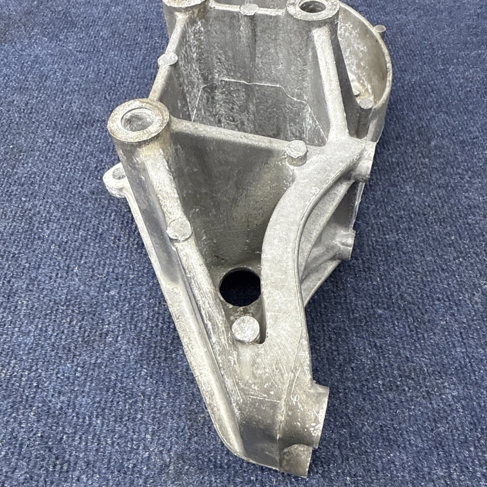 87-94 FORD F150 F250 F350 5.0 5.8 POWER STEERING PUMP A/C  BRACKET OEM F0ta-aa