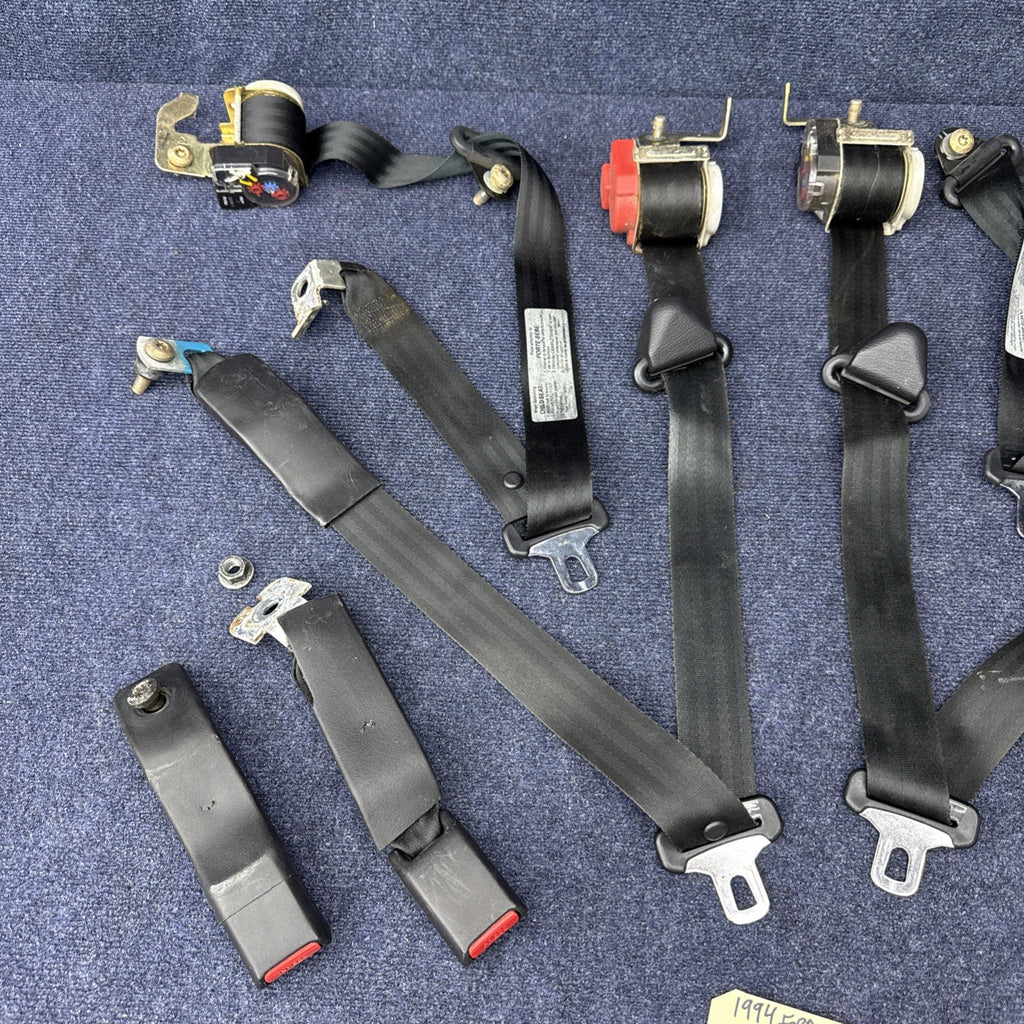 1994 Mustang Svt Cobra Coupe Complete Black Seatbelt Set Front Rear Rh Lh OEM