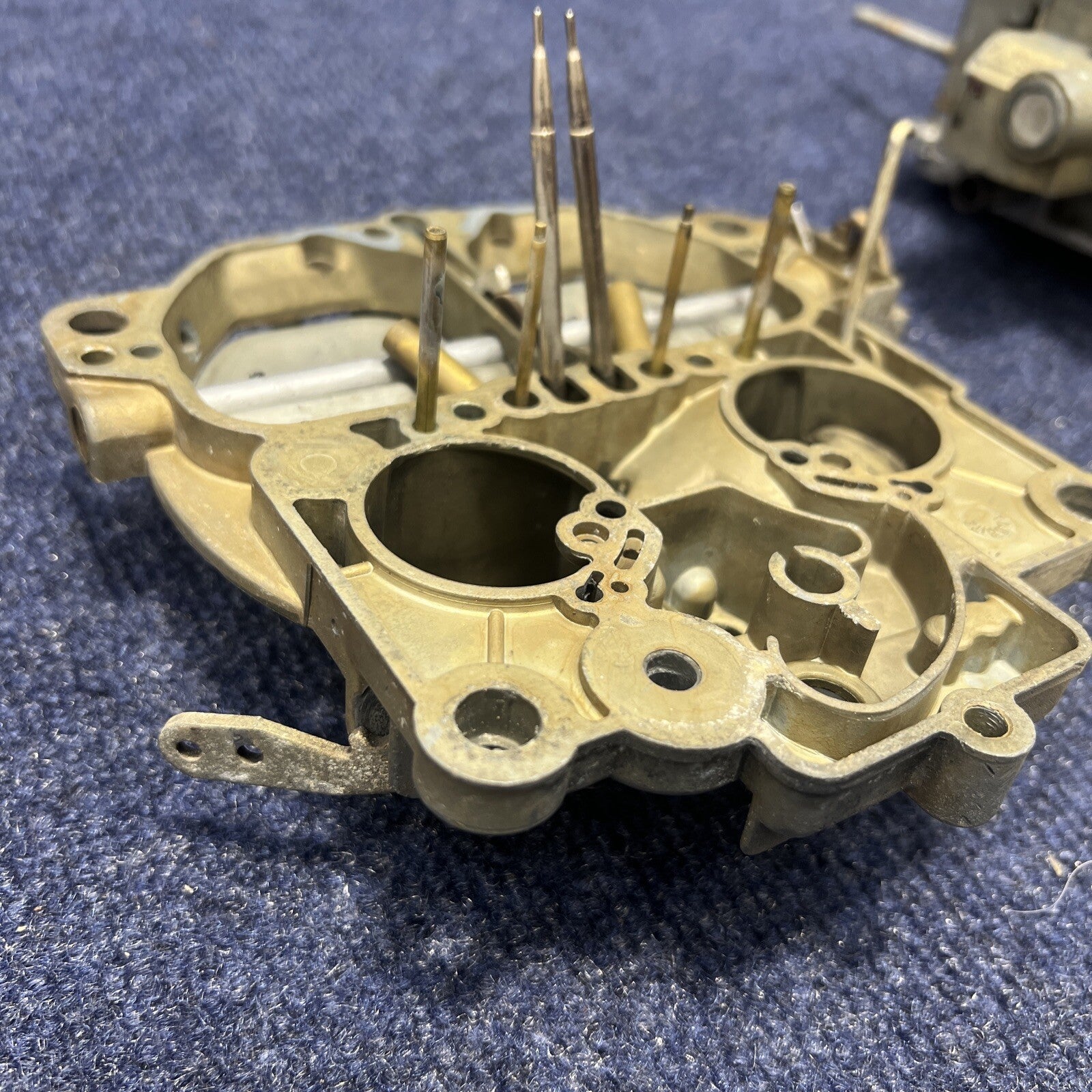 1973-1984 CHEVROLET GMC c10 k10 k5 k30 CARBURETOR 0357 29865 OEM Quadrajet