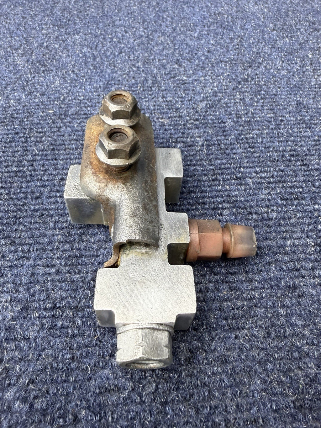1980-1986 OEM MUSTANG GT DISC BRAKE DISTRIBUTION BLOCK AND PROPORTIONING VALVE